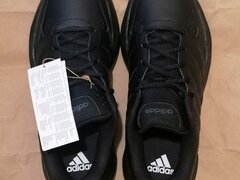 Adidas Sportswear, piele naturala,adibouncy,negri,42,noi,nepurtati!