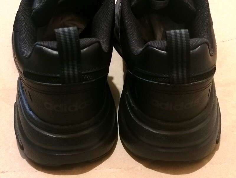 Adidas Sportswear, piele naturala,adibouncy,negri,42,noi,nepurtati!